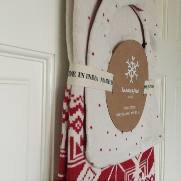 NEW Baby Blanket & Bib Set Cotton Holiday Theme Red | Handcrafted Made in India - Picture 5 of 5